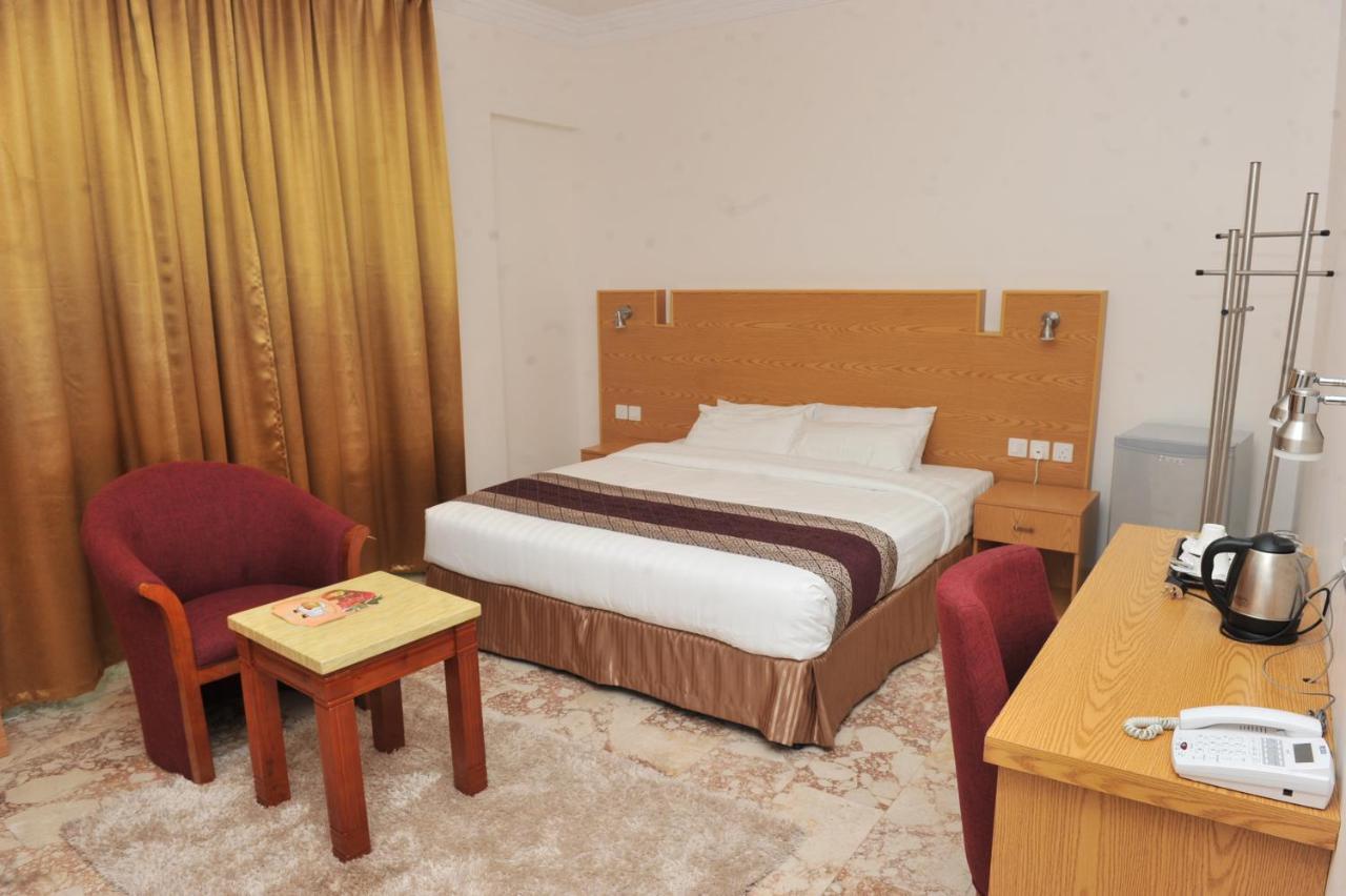 Al Reef Hotel Maskat Dış mekan fotoğraf