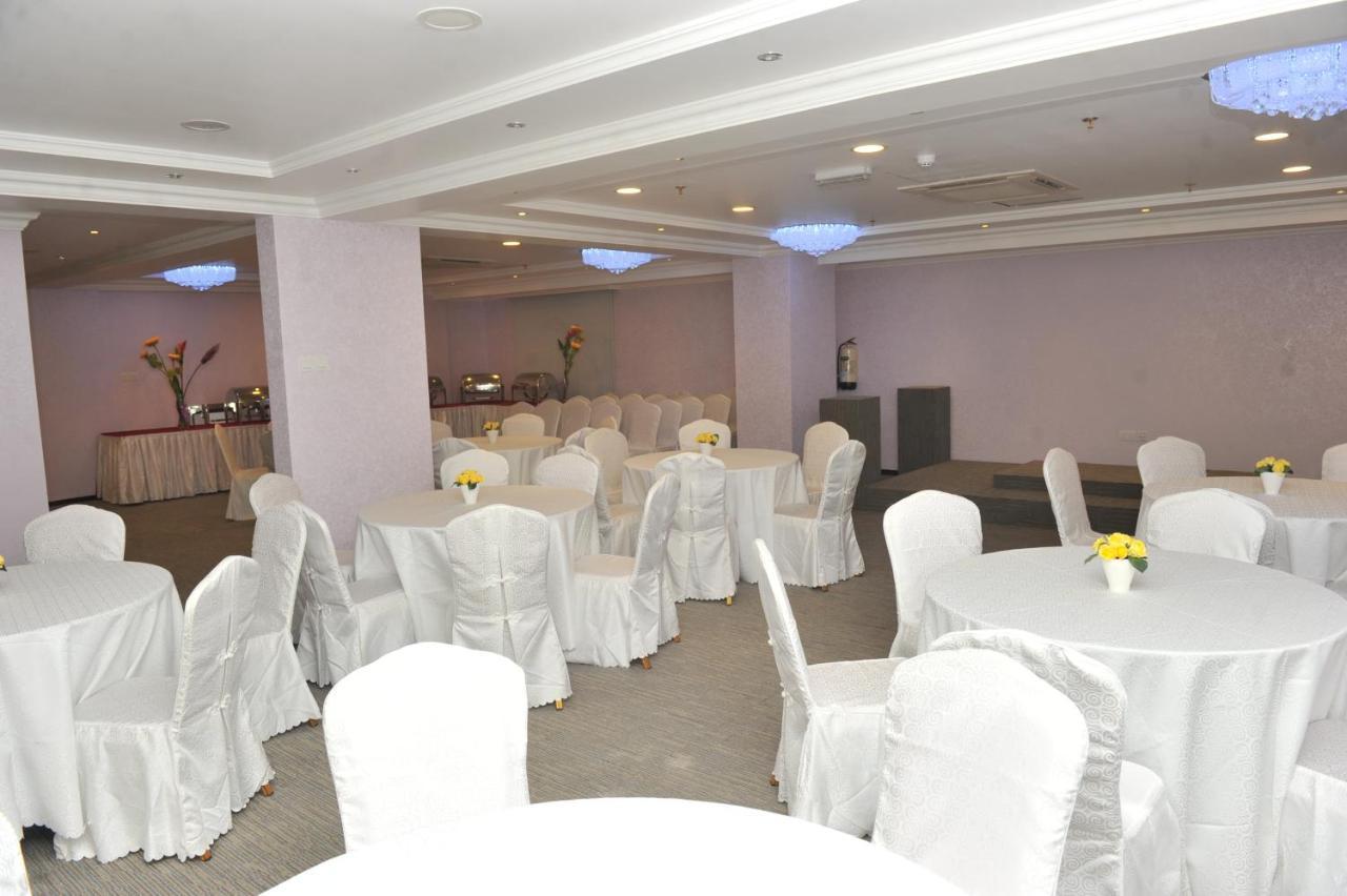 Al Reef Hotel Maskat Dış mekan fotoğraf